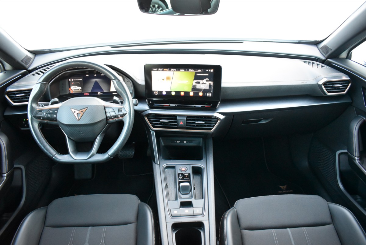 Cupra Formentor 1,5 TSI  DSG 110KW Kamera - 13