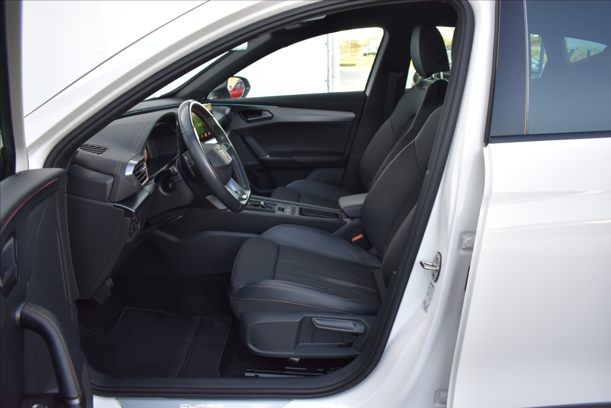 Cupra Formentor 1,5 TSI  DSG 110KW Kamera - 17