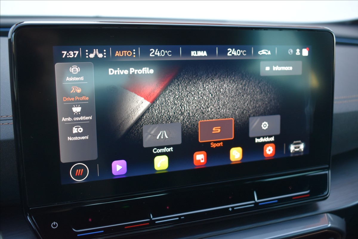 Cupra Formentor 1,5 TSI  DSG 110KW Kamera - 32