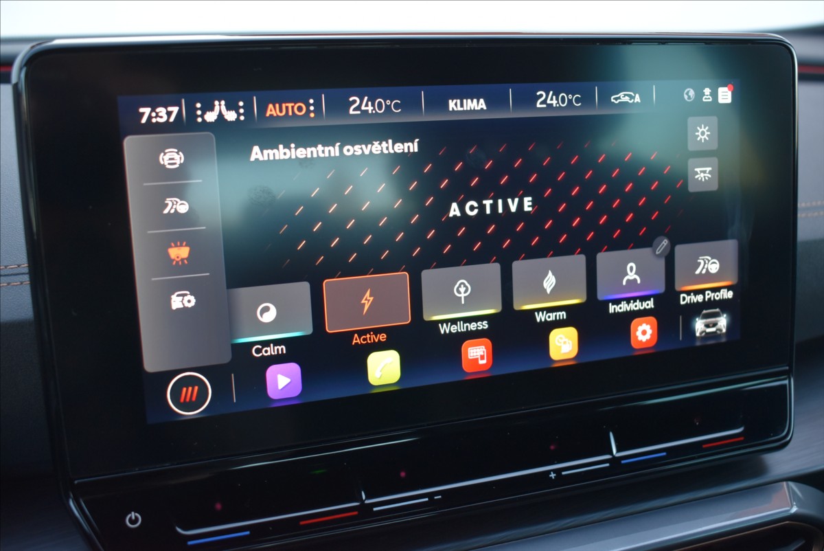 Cupra Formentor 1,5 TSI  DSG 110KW Kamera - 33