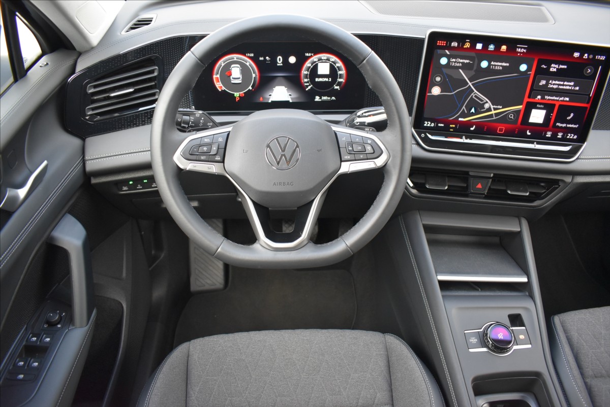 Volkswagen Tiguan 2,0 TDi  DSG IQ Light 3D LED Plus - 12
