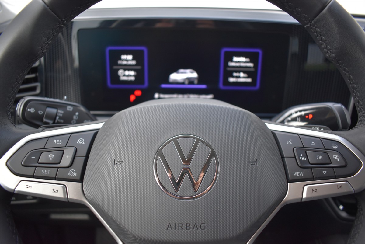 Volkswagen Tiguan 2,0 TDi  DSG IQ Light 3D LED Plus - 47