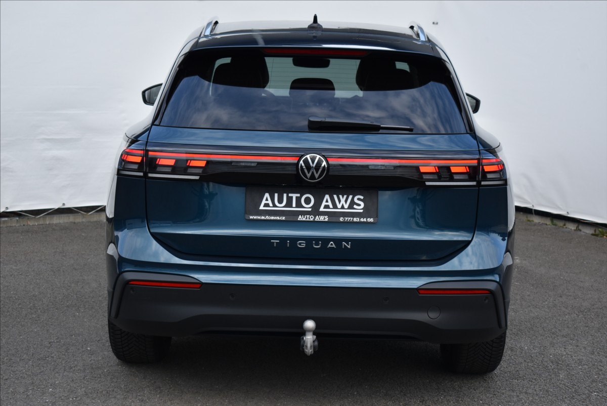 Volkswagen Tiguan 2,0 TDi  DSG IQ Light 3D LED Plus - 6
