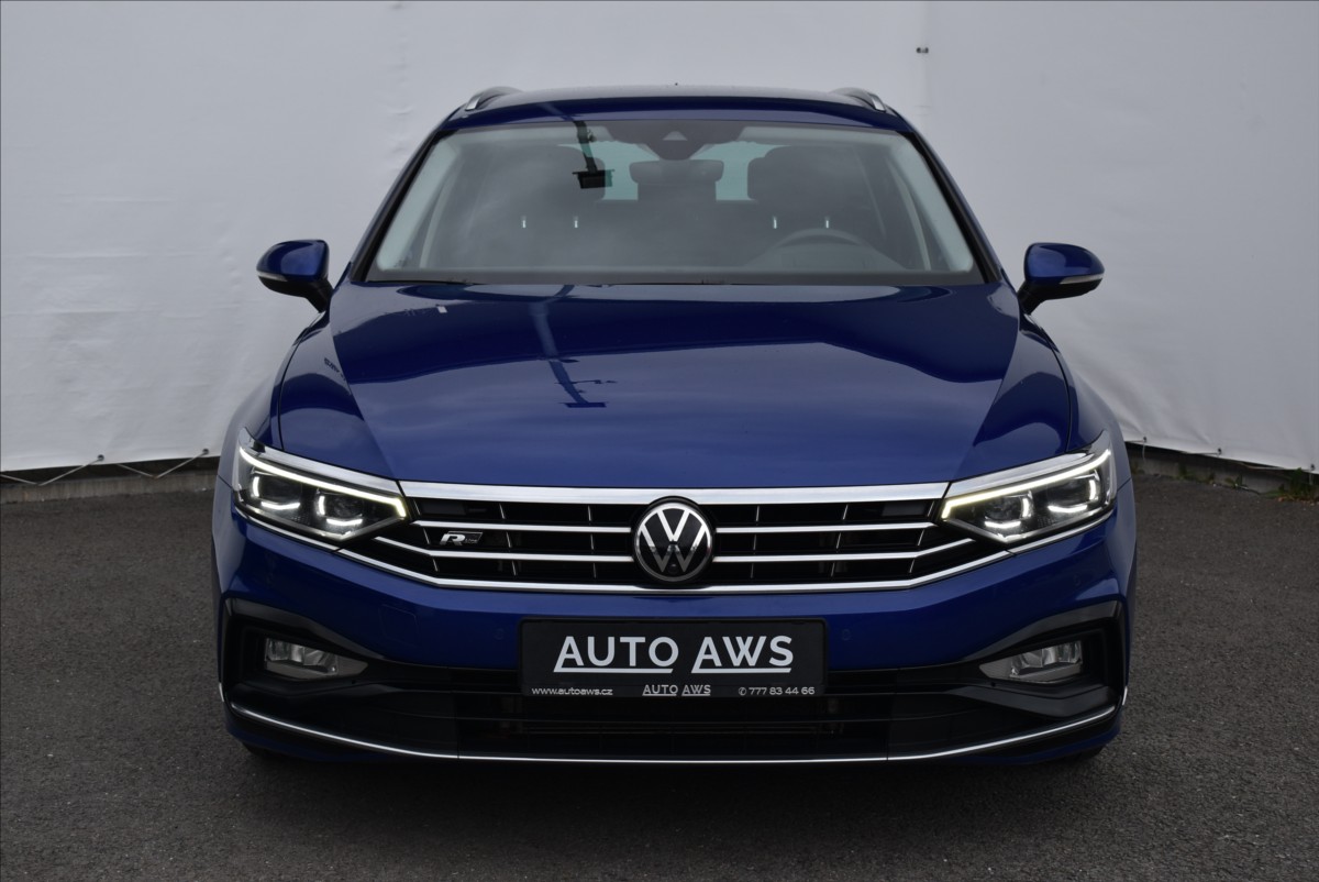Volkswagen Passat 2,0 TDI  DSG R-Line Webasto Matrix - 1