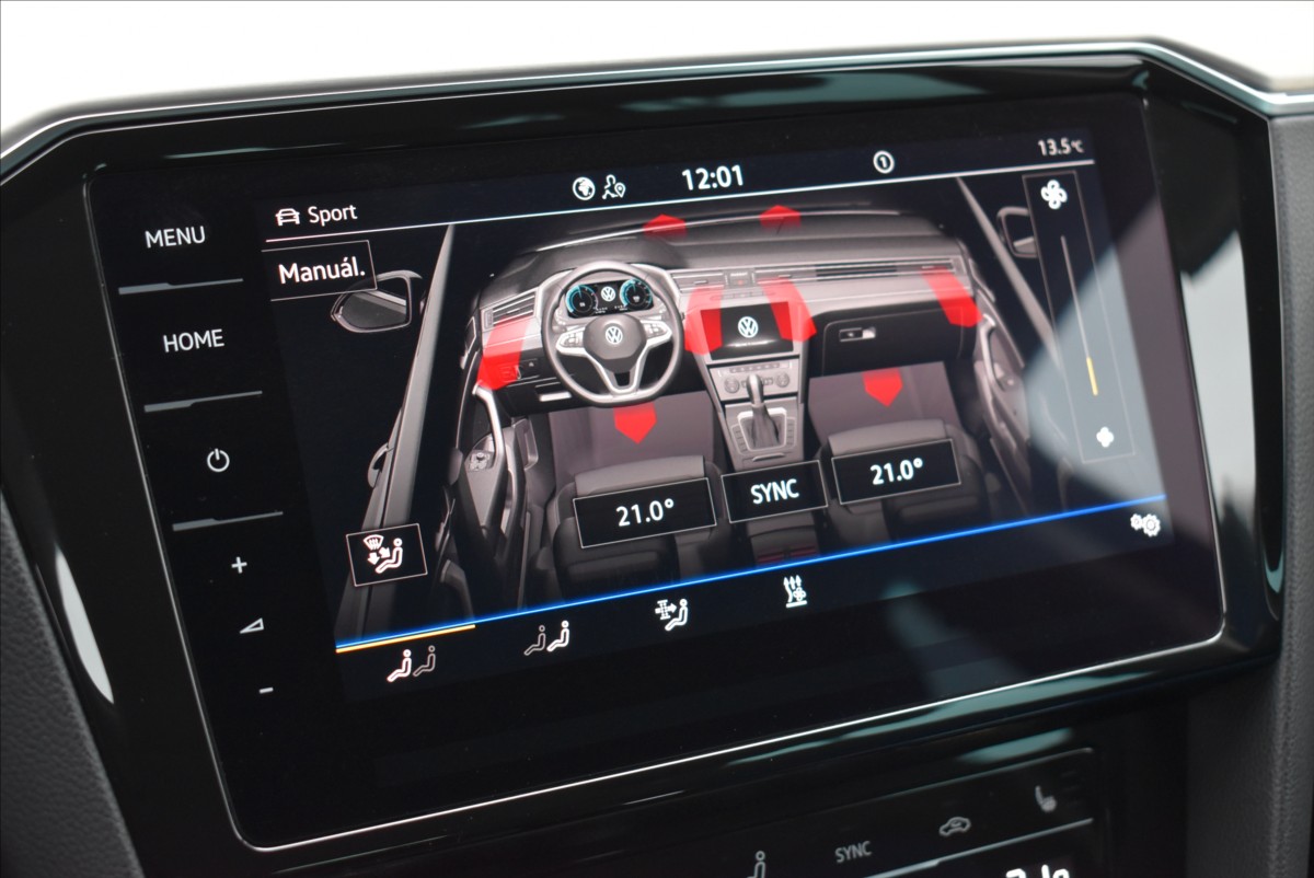 Volkswagen Passat 2,0 TDI  DSG R-Line Webasto Matrix - 37