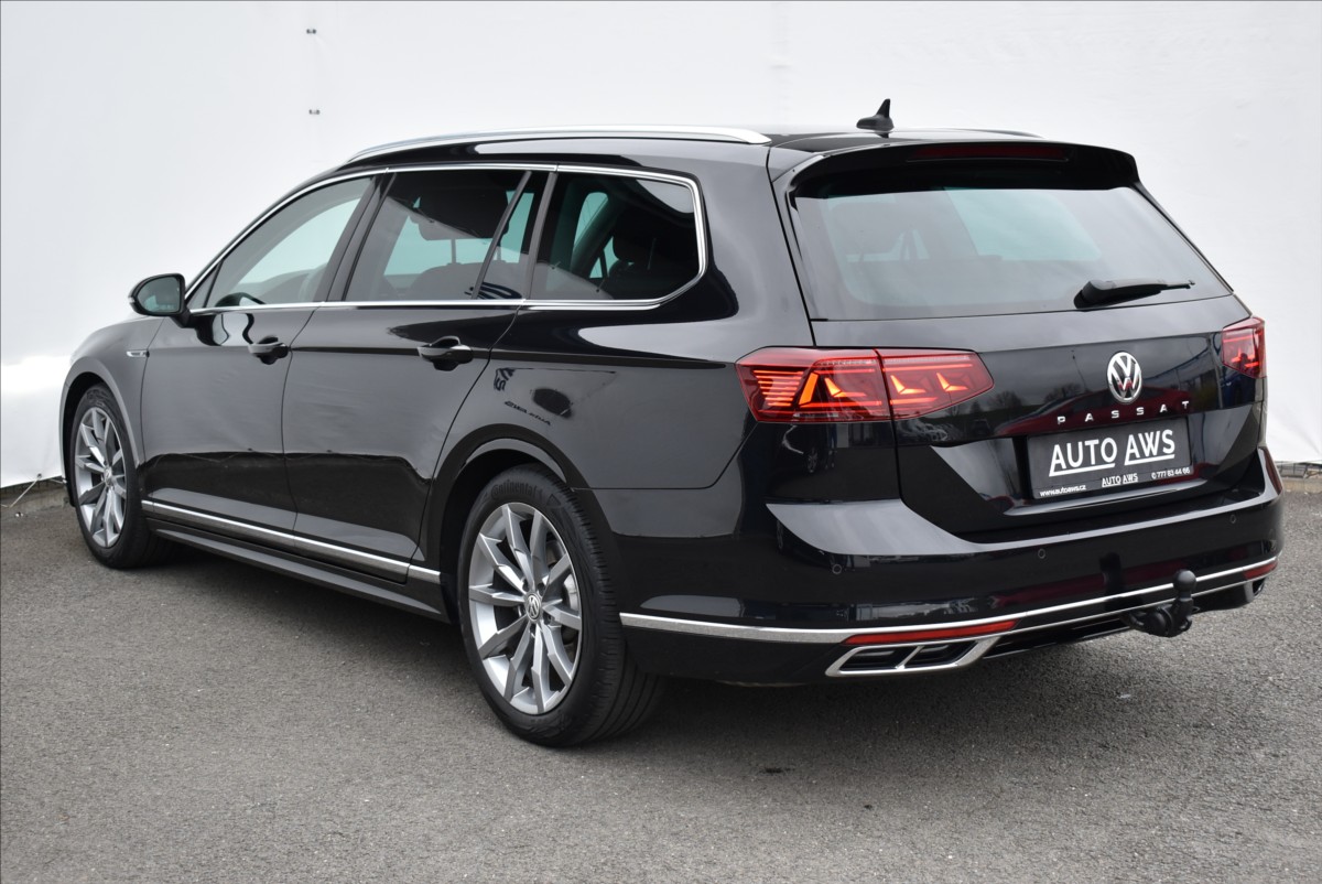 Volkswagen Passat 2,0 TSI  DSG R-Line Webasto Matrix - 10