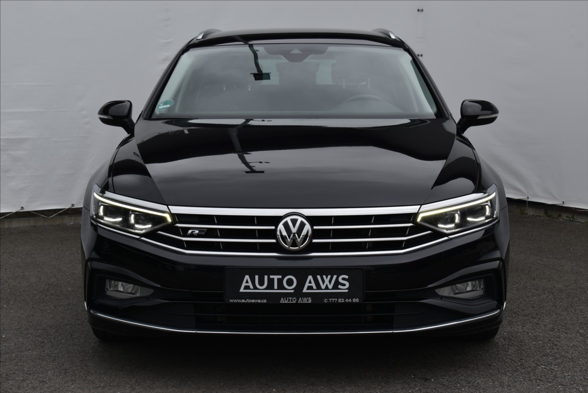 Volkswagen Passat 2,0 TSI  DSG R-Line Webasto Matrix - 1