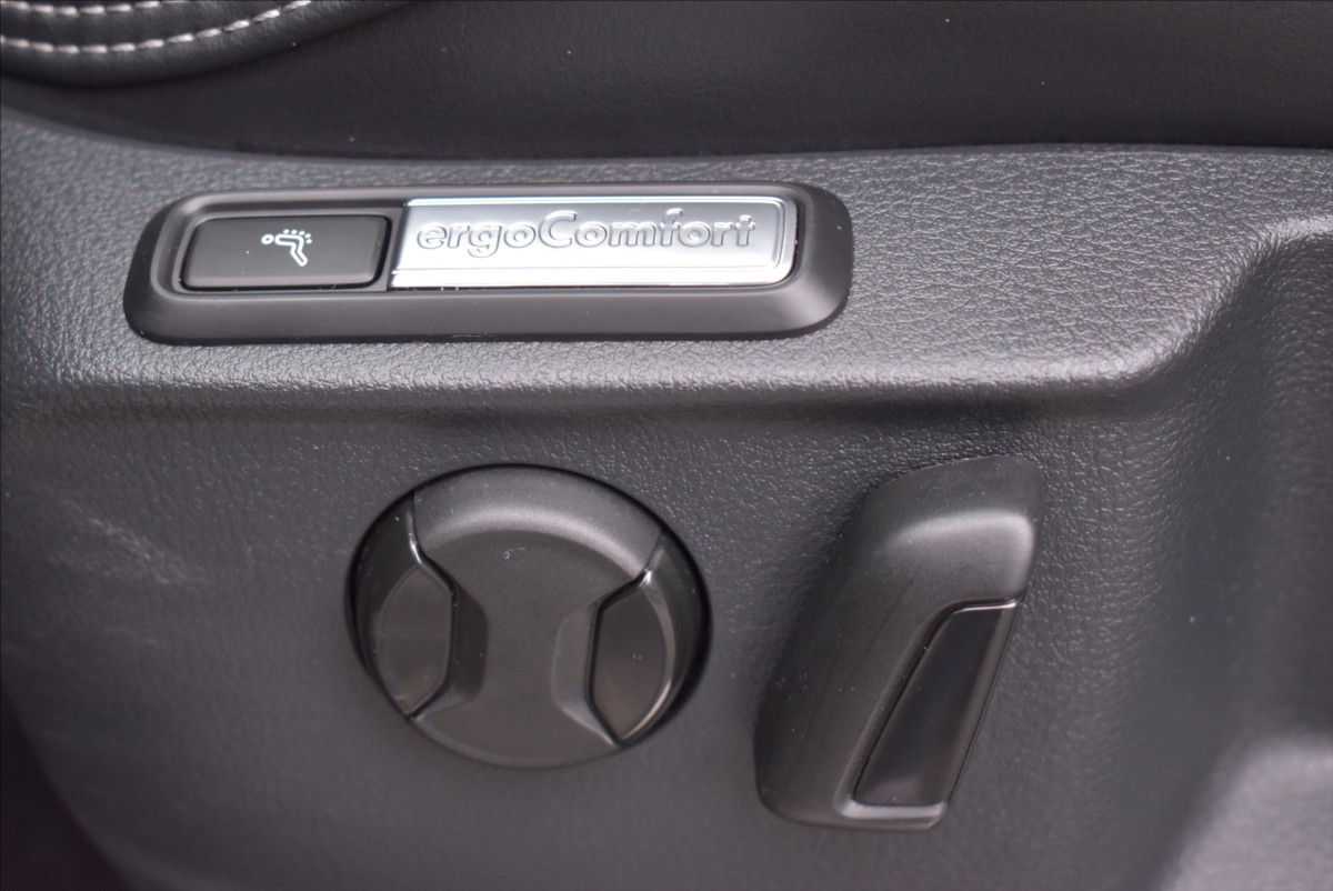 Volkswagen Passat 2,0 TSI  DSG R-Line Webasto Matrix - 27