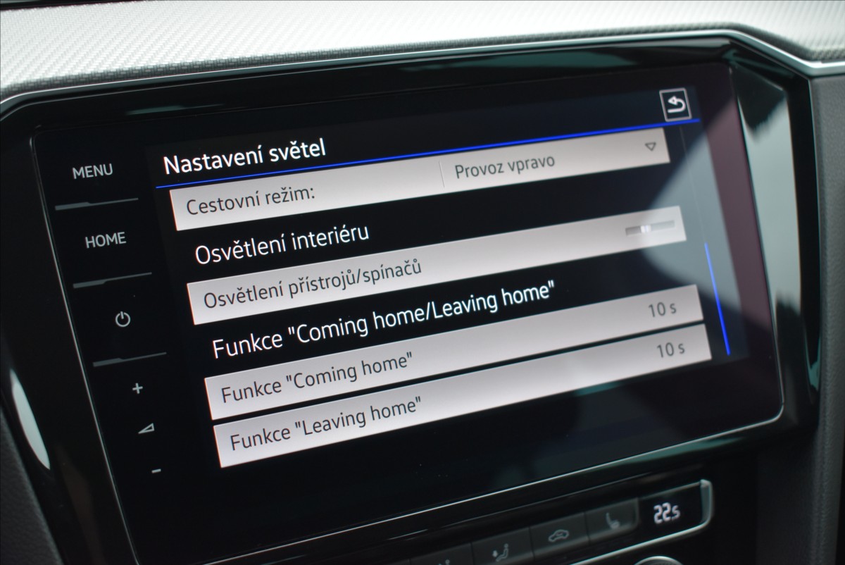 Volkswagen Passat 2,0 TSI  DSG R-Line Webasto Matrix - 34
