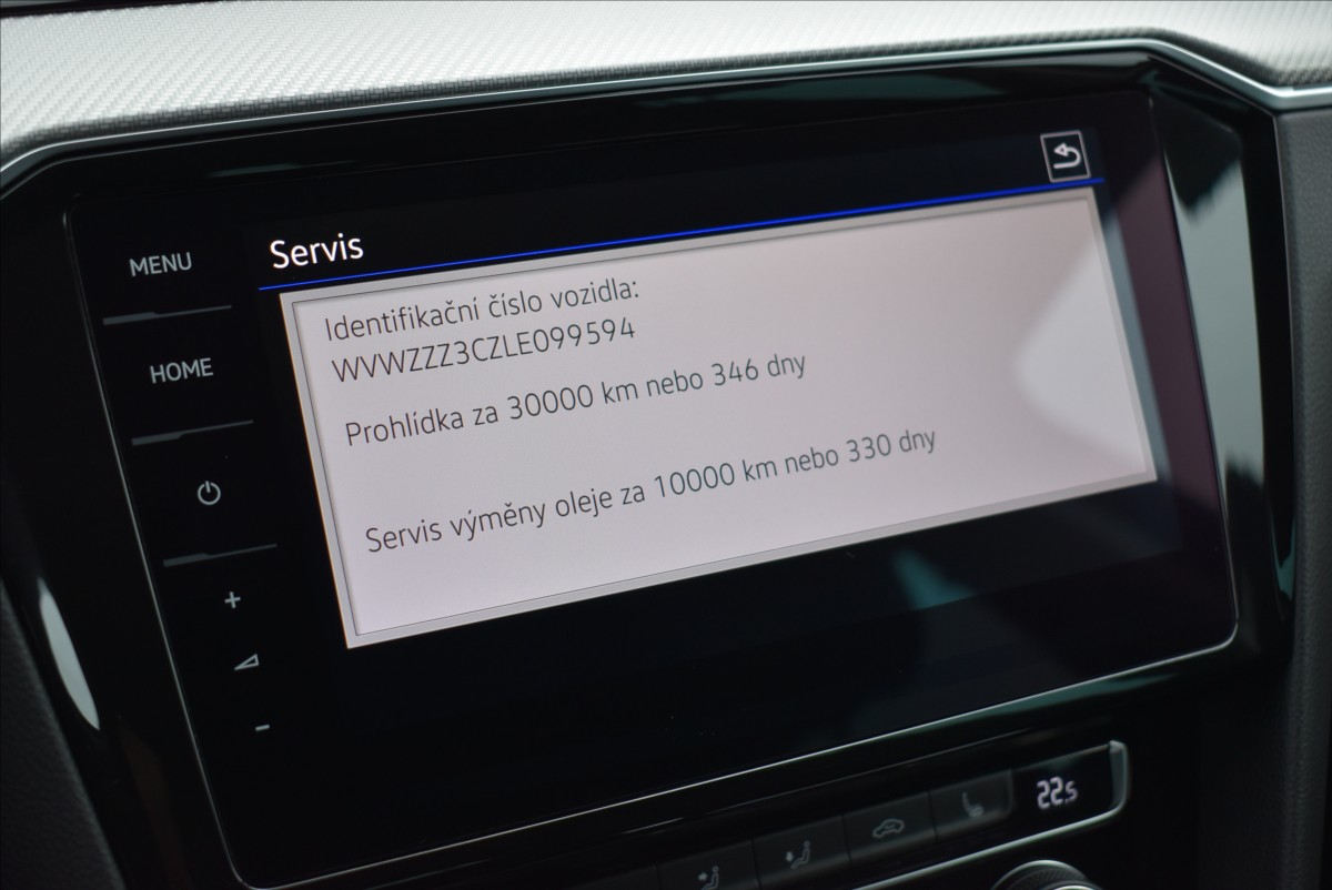 Volkswagen Passat 2,0 TSI  DSG R-Line Webasto Matrix - 36