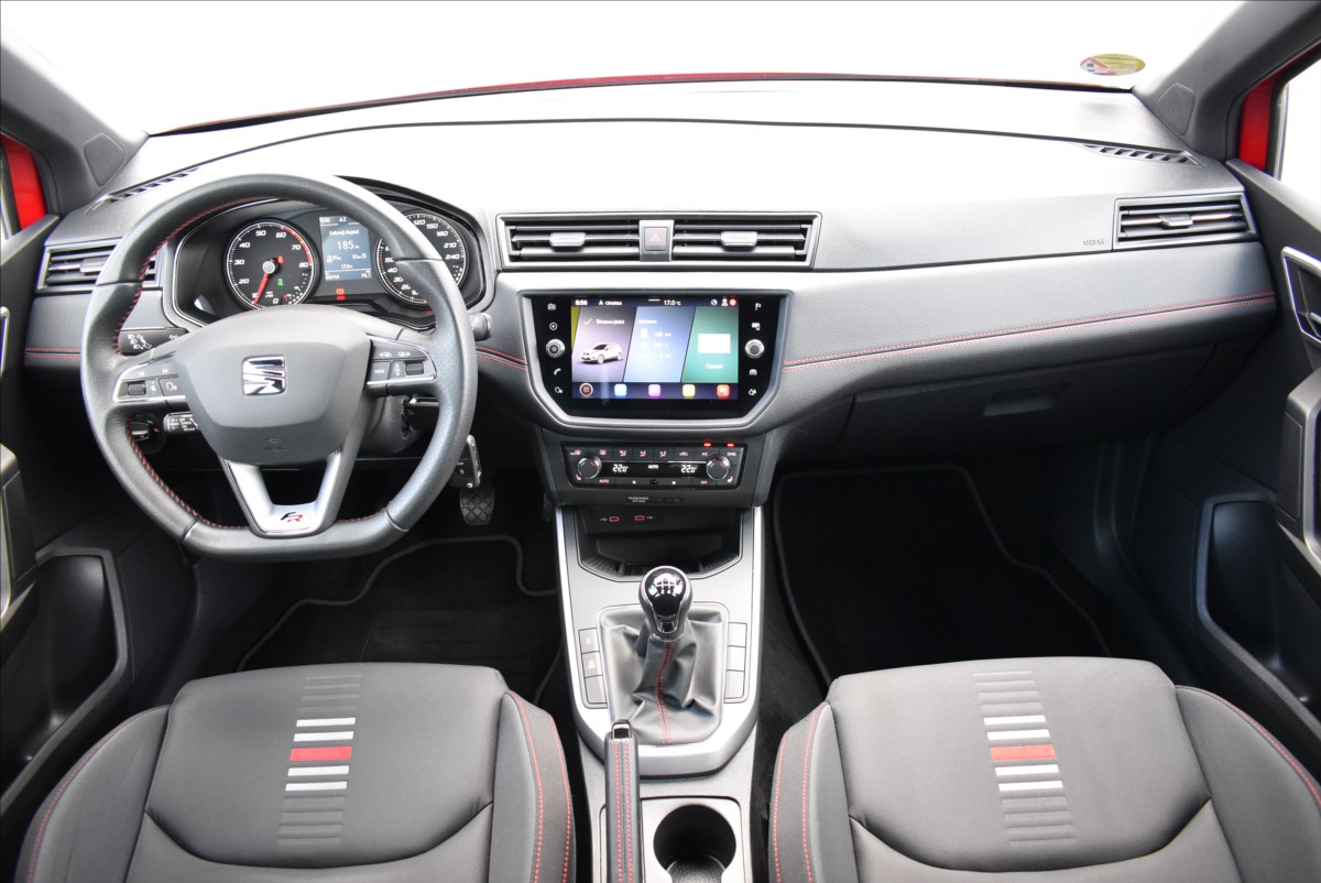 Seat Arona 1,0 TGI  FR Line Kamera Assist - 13