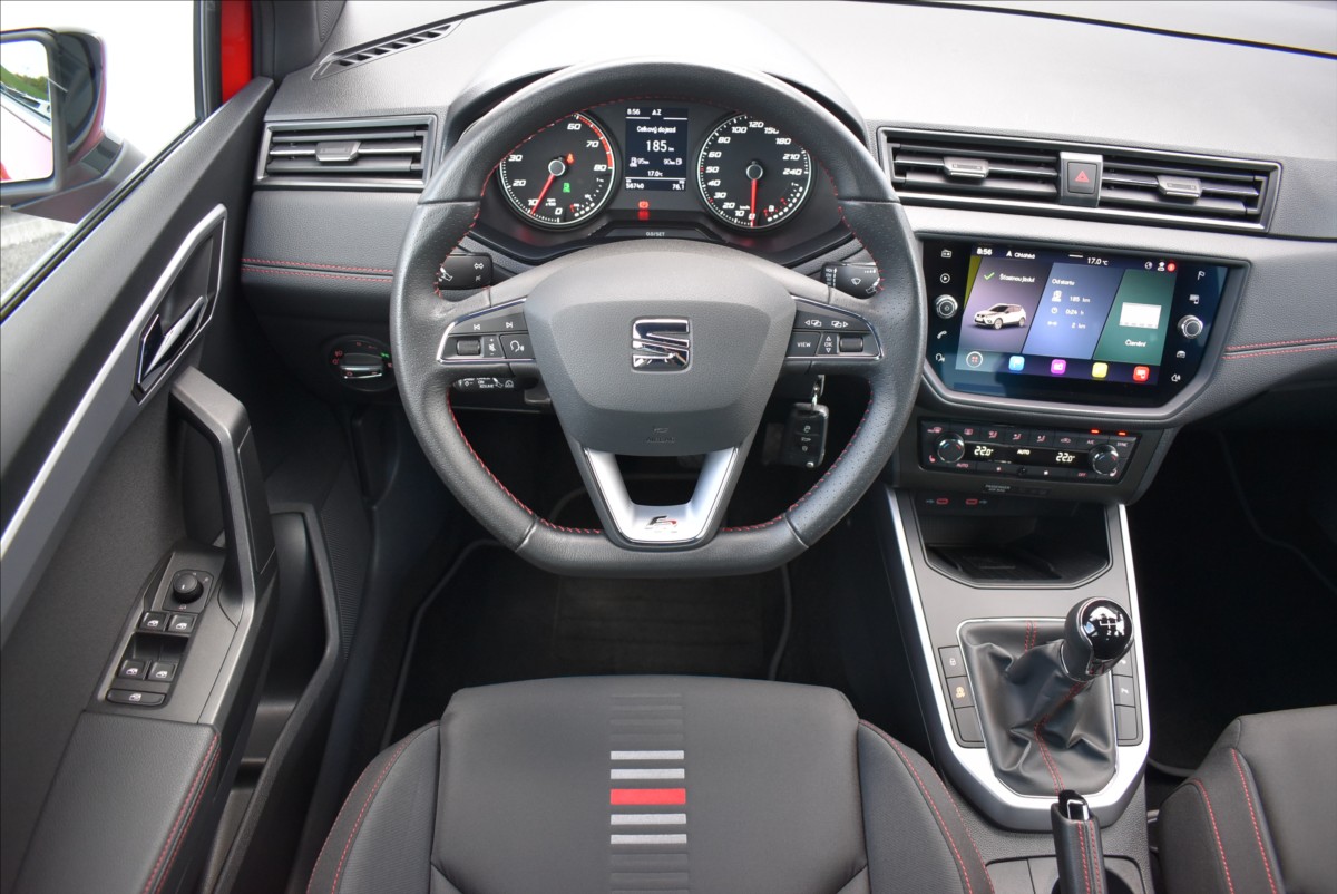 Seat Arona 1,0 TGI  FR Line Kamera Assist - 14