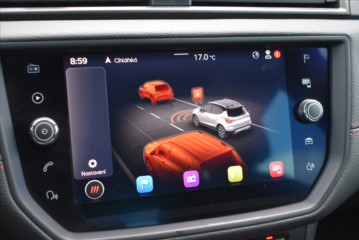 Seat Arona 1,0 TGI  FR Line Kamera Assist - 36