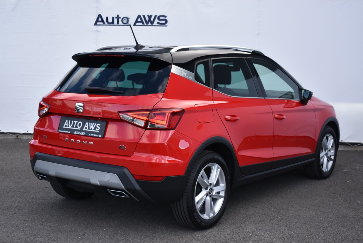 Seat Arona 1,0 TGI  FR Line Kamera Assist - 6