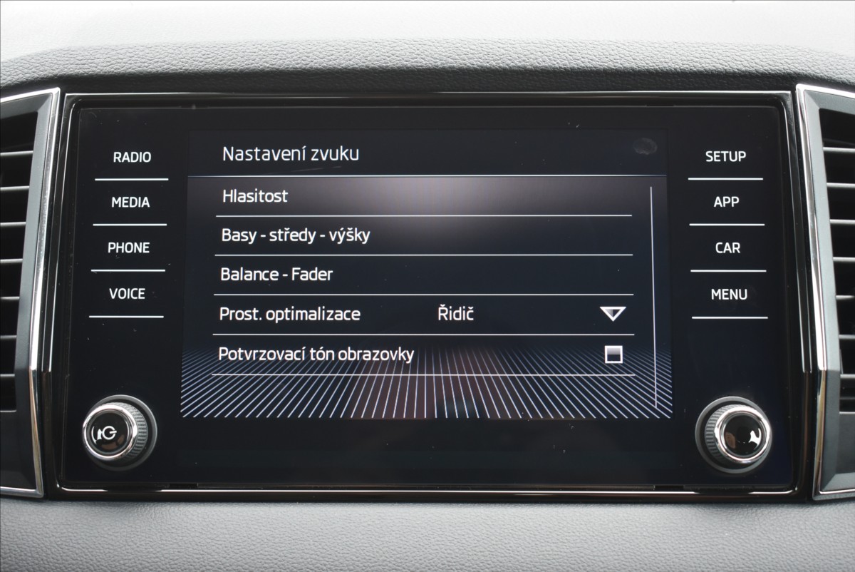 Škoda Karoq 1,5 TSi  Style LED PDC Kessy - 36