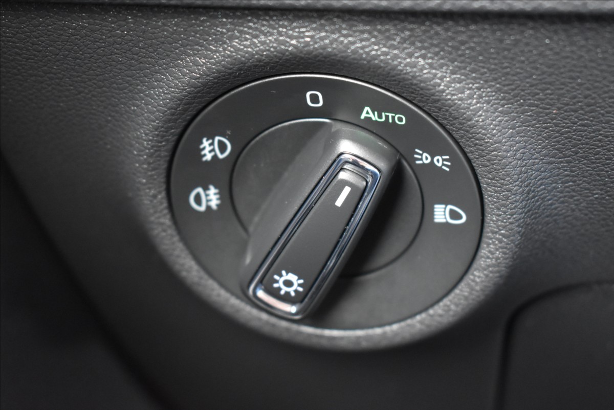 Škoda Karoq 1,5 TSi  Style LED PDC Kessy - 42