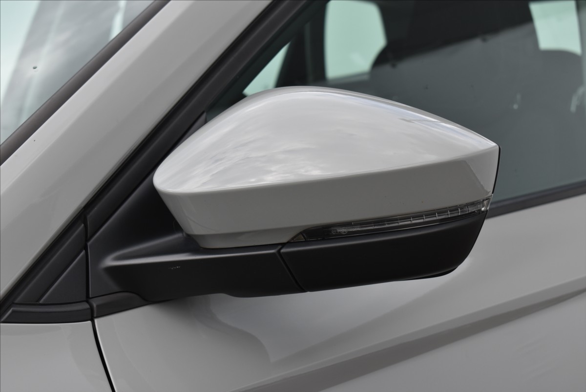 Škoda Karoq 1,5 TSi  Style LED PDC Kessy - 6