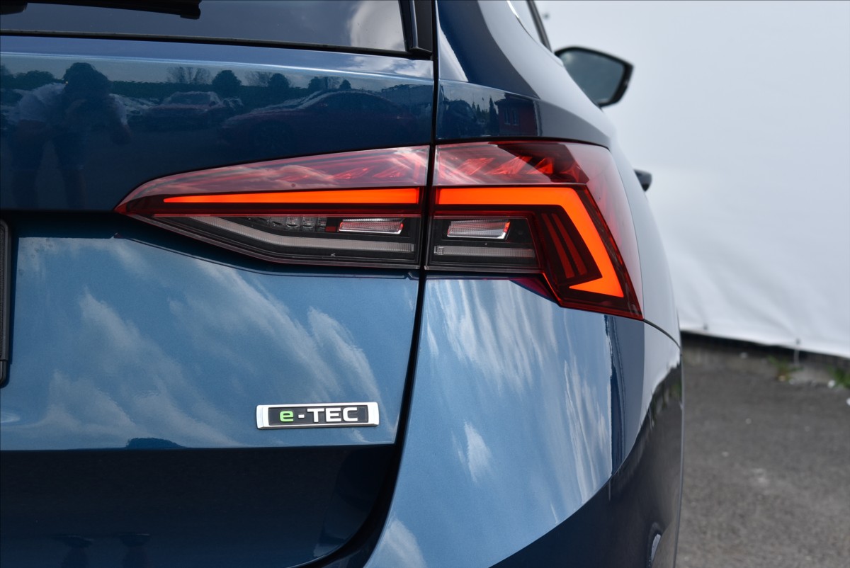 Škoda Octavia 1,5 TSi  DSG e-TEC Scout LED Virtual - 9