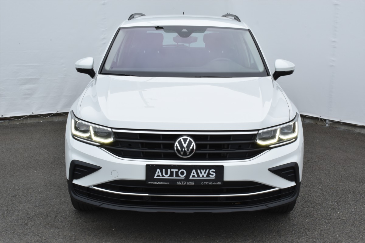 Volkswagen Tiguan 2,0 TDi  DSG 4x4 Life Virtual Assist - 1