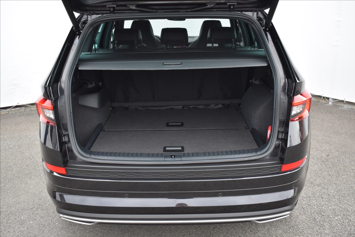 Škoda Kodiaq 2,0 TDi  DSG Sportline Assist Nez.top. - 10