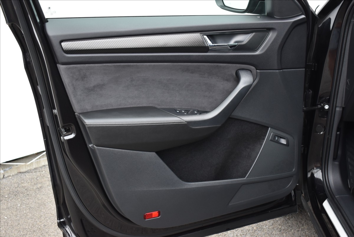 Škoda Kodiaq 2,0 TDi  DSG Sportline Assist Nez.top. - 20