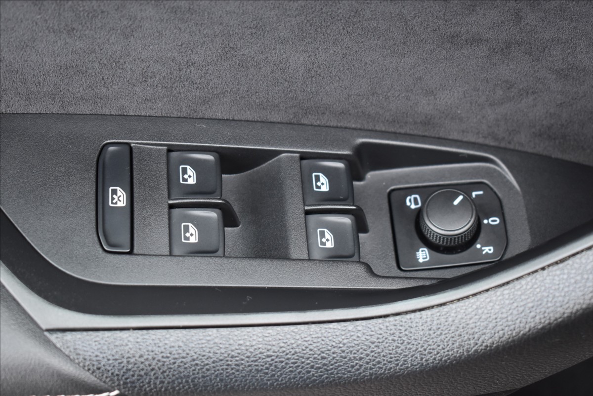 Škoda Kodiaq 2,0 TDi  DSG Sportline Assist Nez.top. - 21