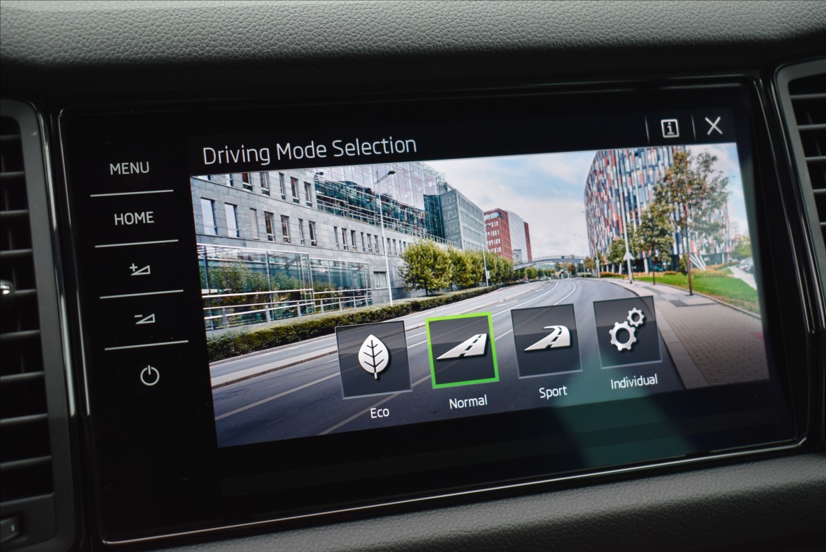 Škoda Kodiaq 2,0 TDi  DSG Sportline Assist Nez.top. - 45