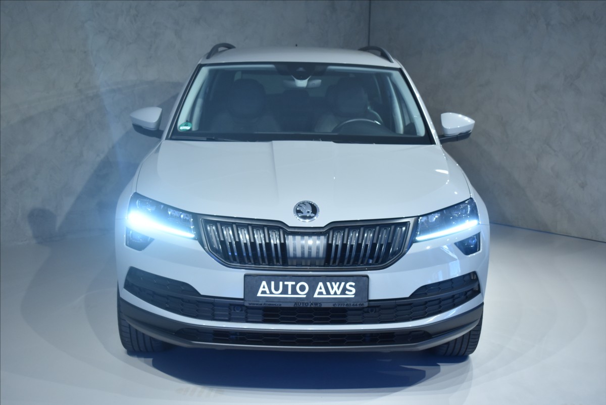 Škoda Karoq 2,0 TDi  DSG Style LED Virtual Assist - 1