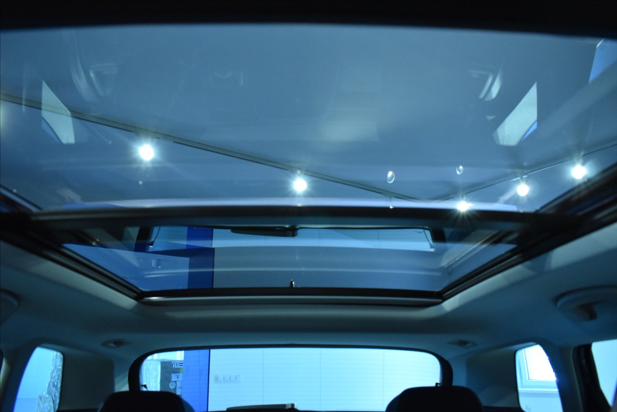 Škoda Karoq 2,0 TDi  Style Virtual Assist LED - 14