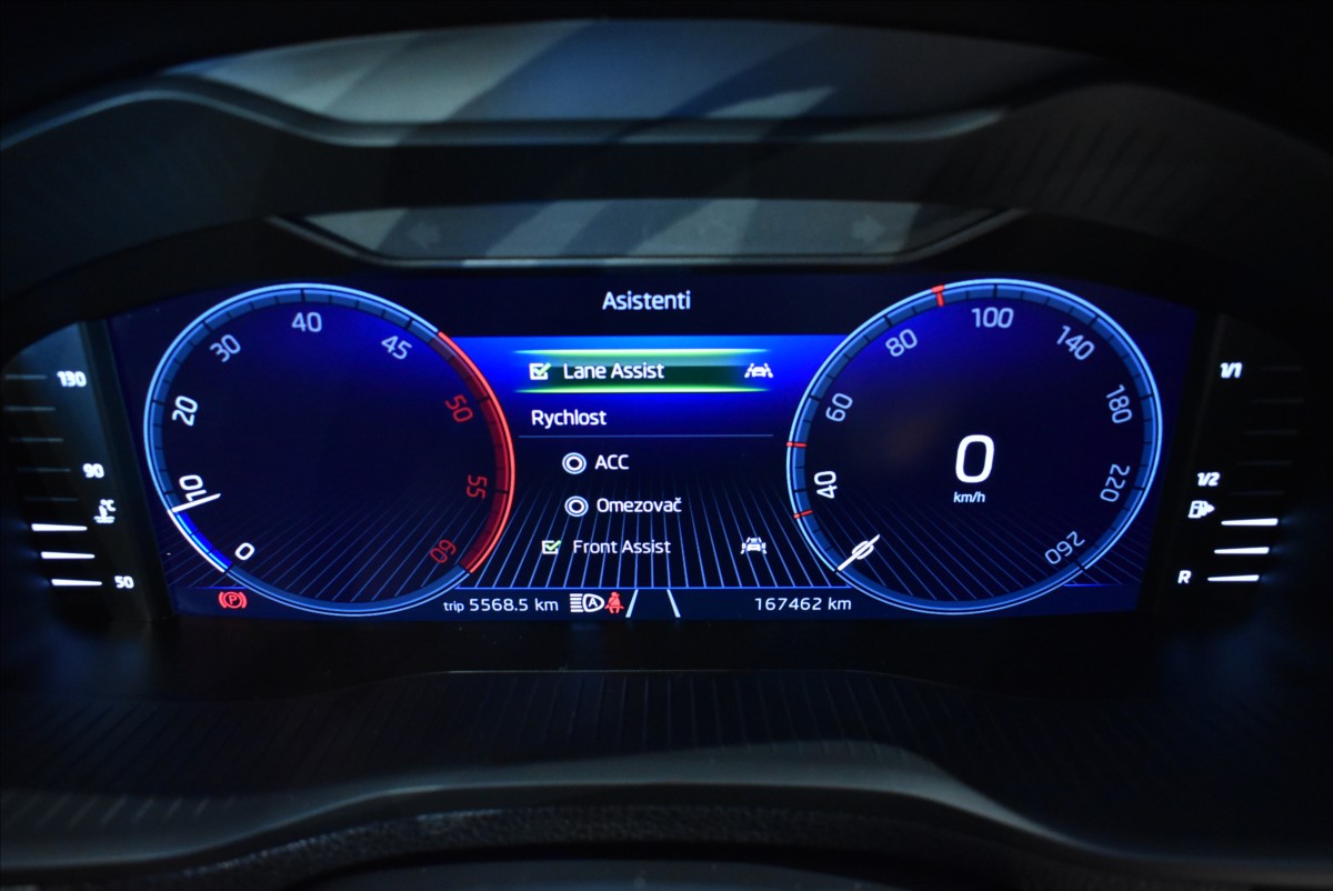 Škoda Karoq 2,0 TDi  Style Virtual Assist LED - 23