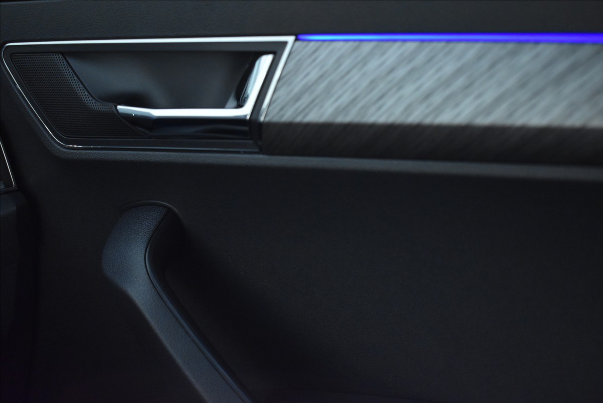 Škoda Karoq 2,0 TDi  Style Virtual Assist LED - 38