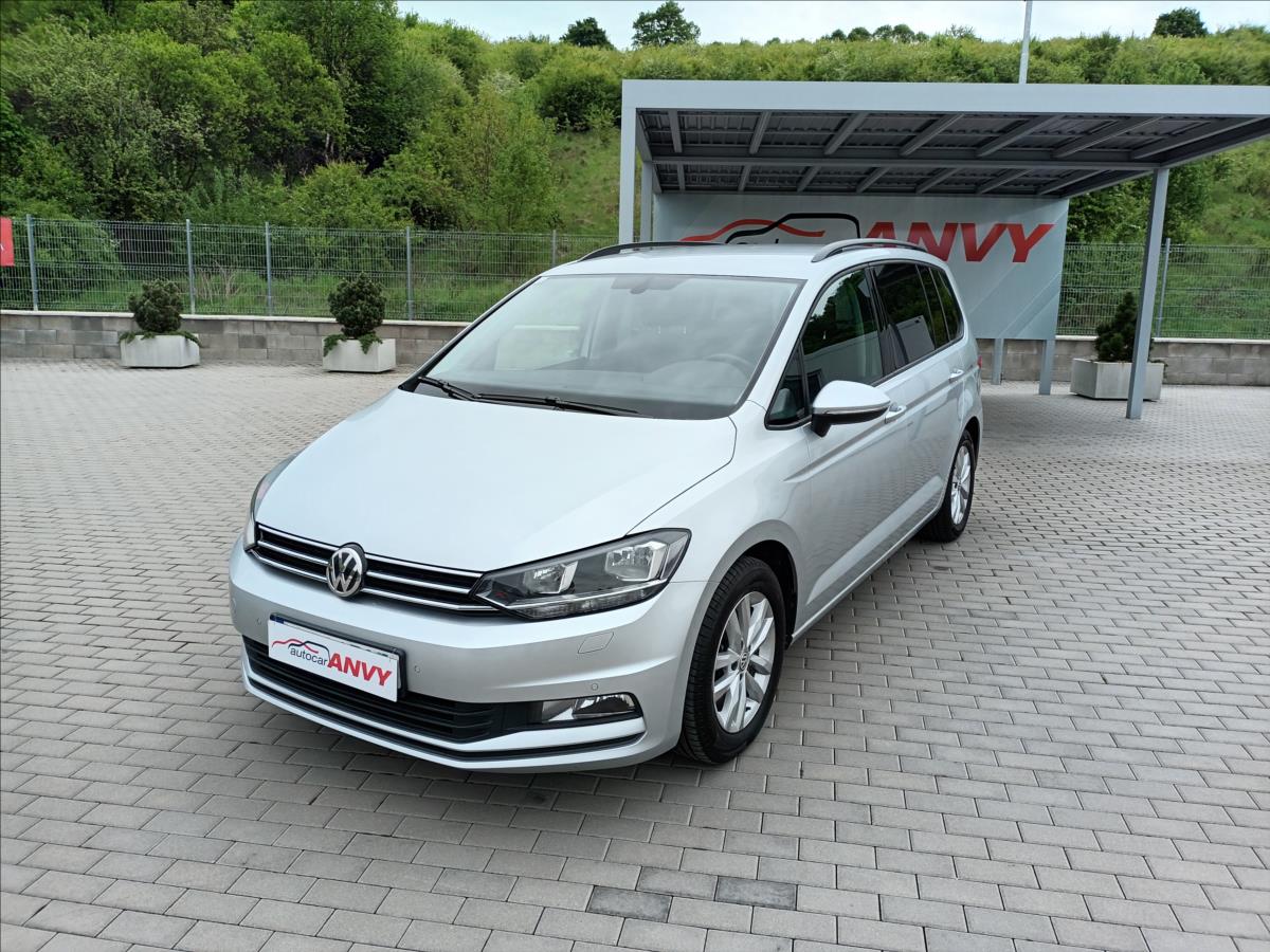Autocar Anvy - Volkswagen Touran 1,2 Tsi,81kw,SERVISKA,VÝHŘEV