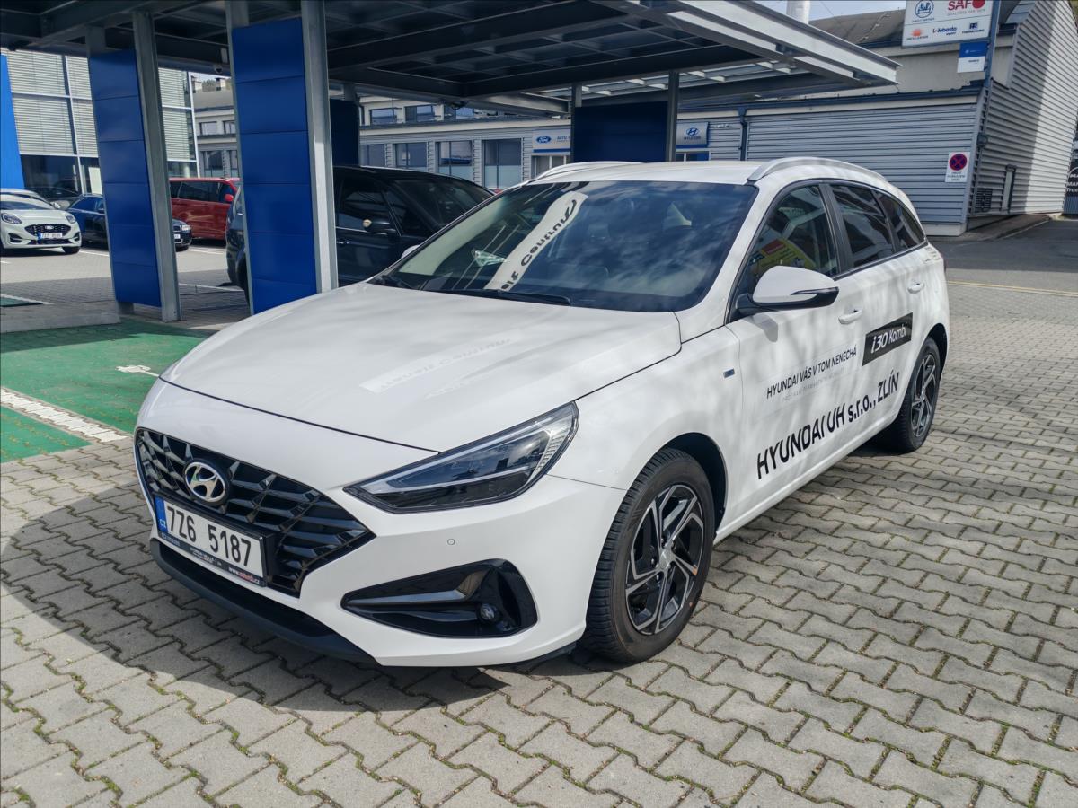 Hyundai i30 1,5 T-GDI MHEV  Family Smart