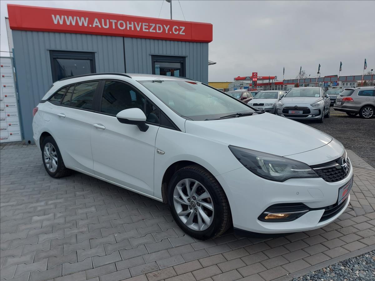 Opel Astra 1,3 T AUT SPORTS TOURER S.KNIHA