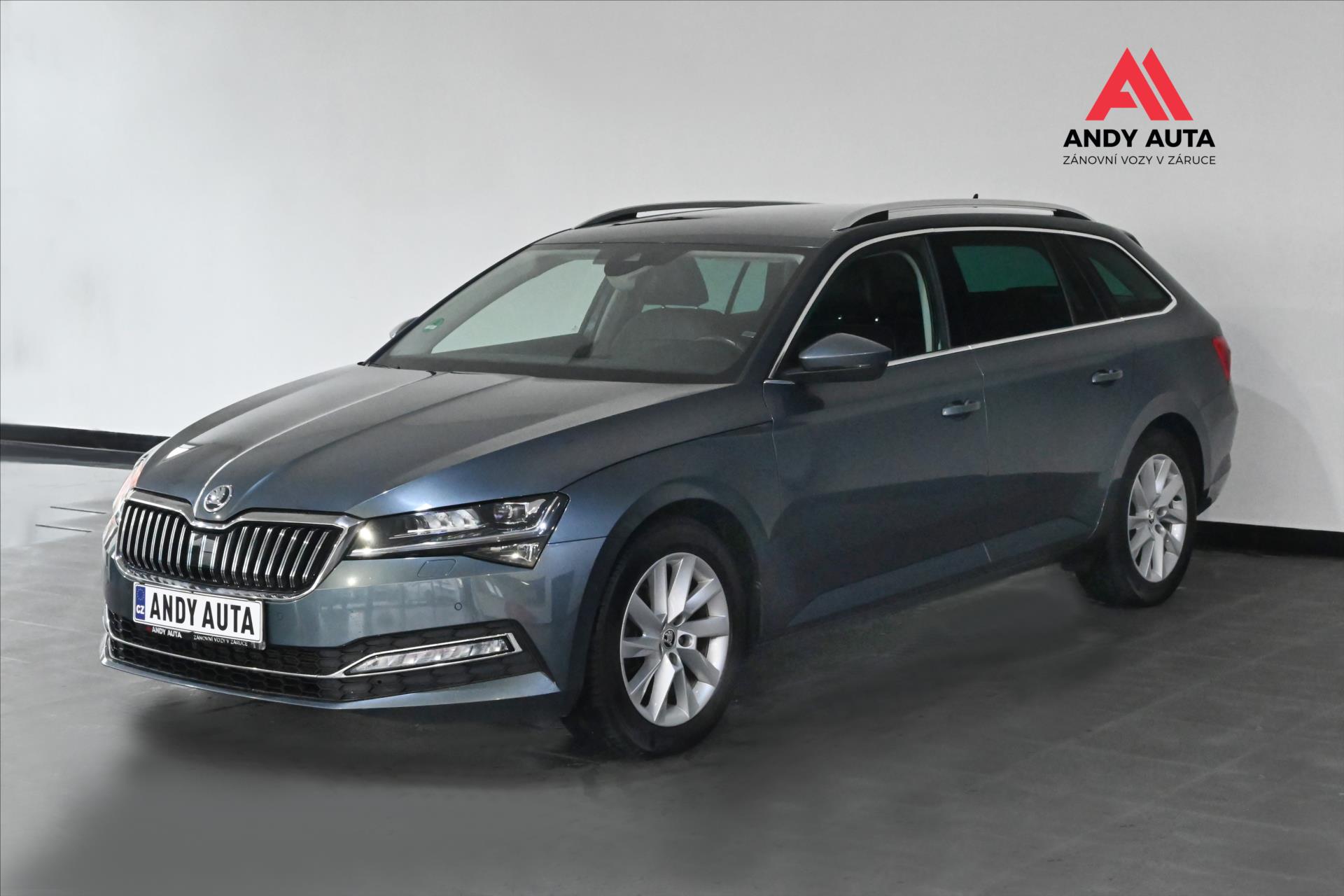koda Superb 2,0 TDI 110 kW DSG STYLE Zruka a 5 let