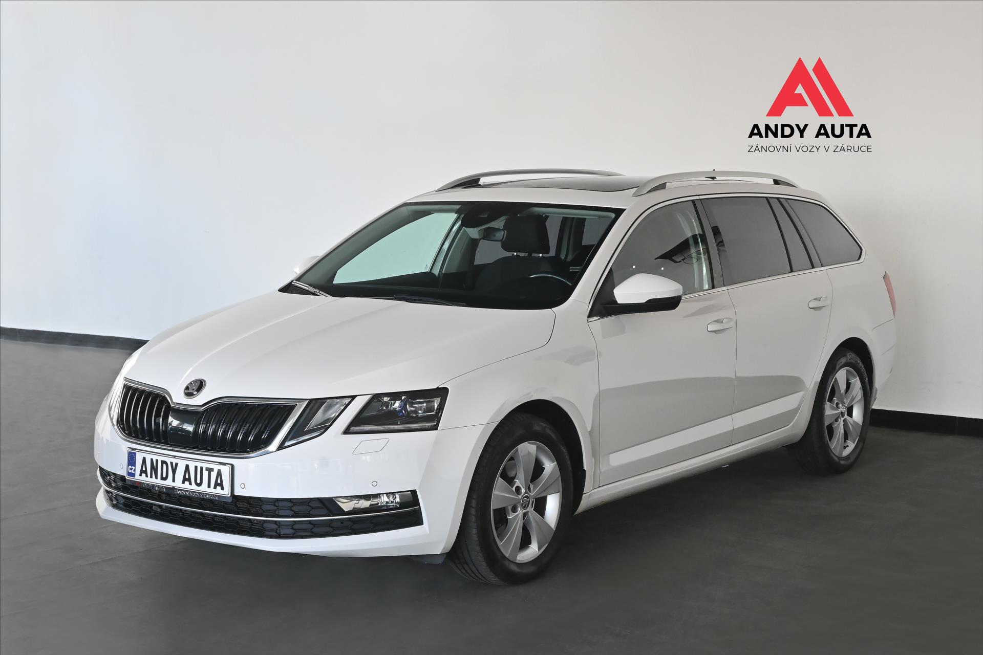 koda Octavia 2,0 TDi 110kW Style DSG Zruka a 5 let