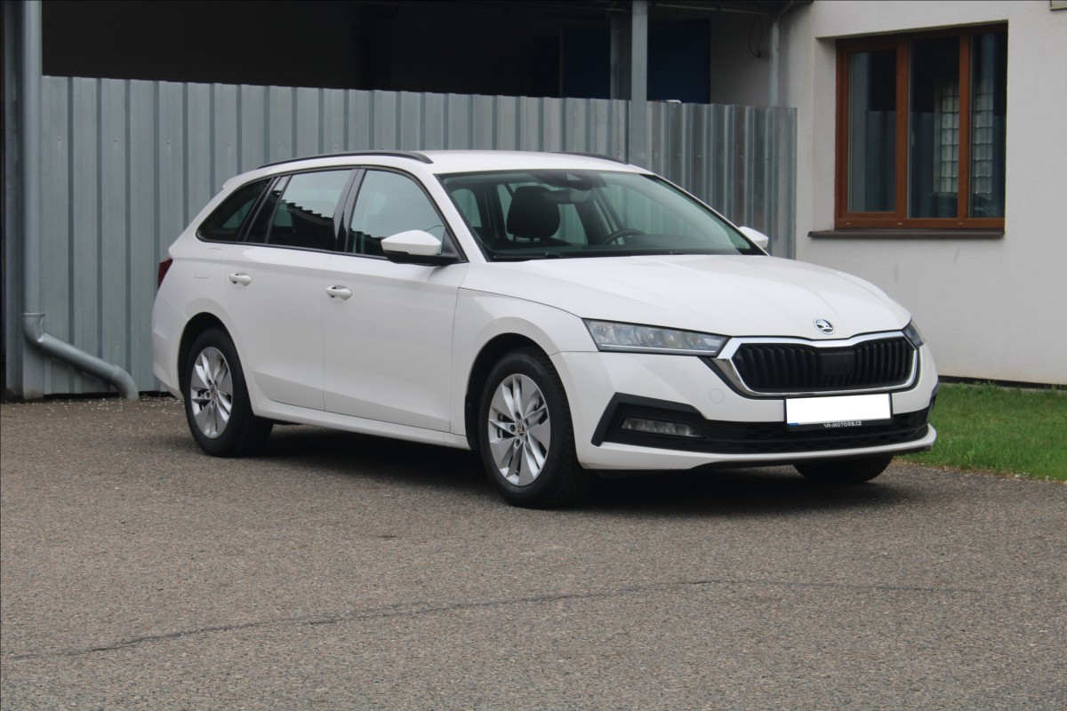 koda Octavia 2,0 TDI 110kW Combi Nov v R