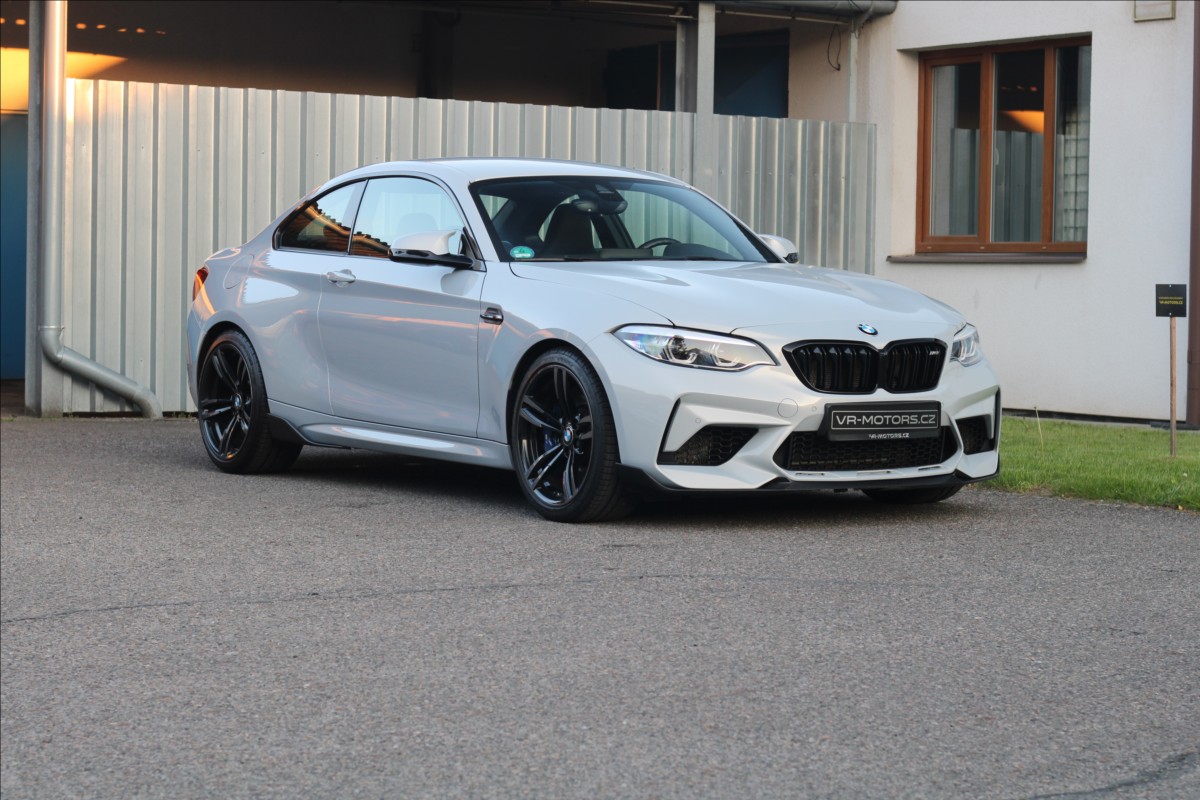 BMW M2 3,0 Competition DKG Carbon