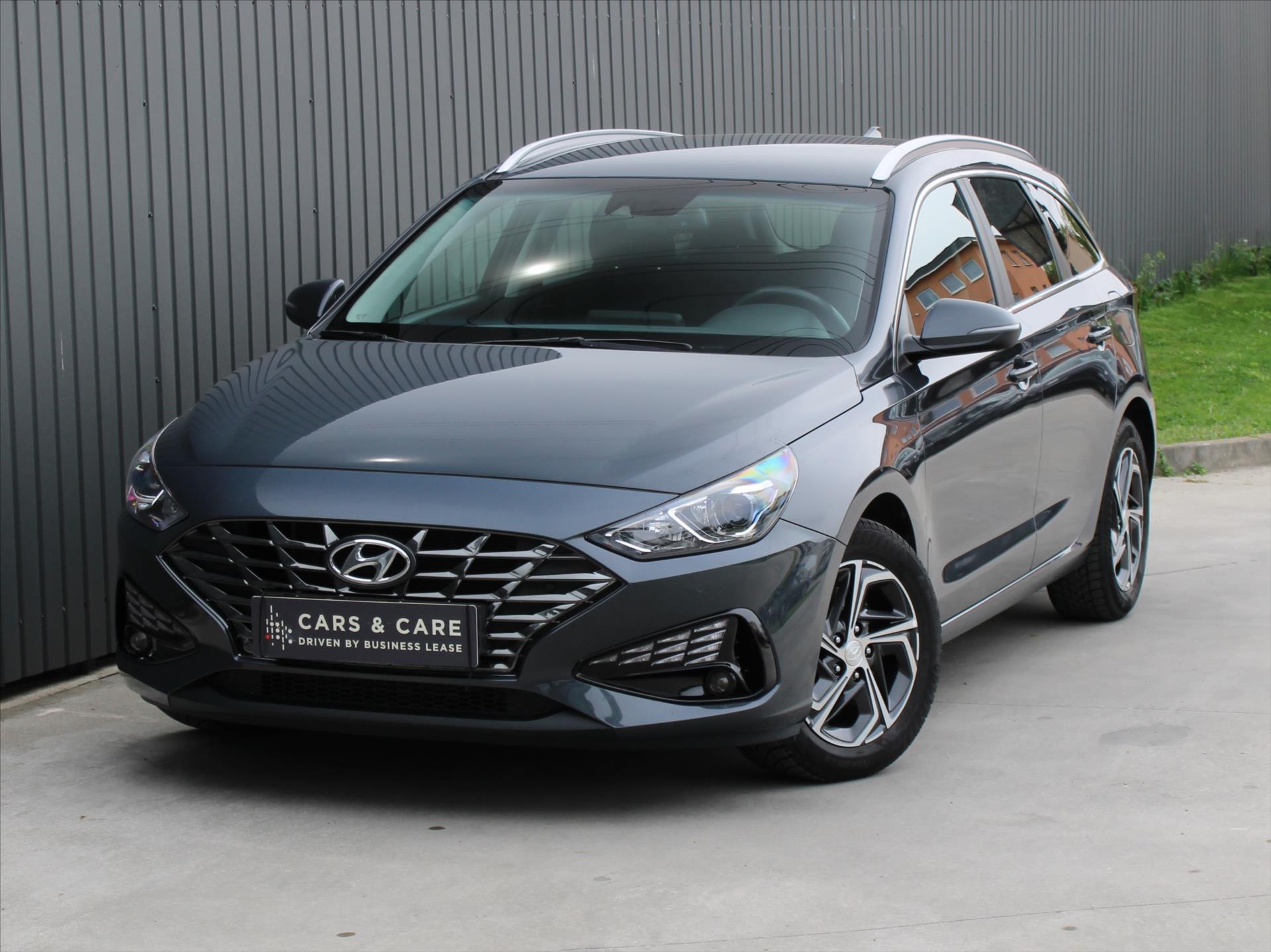 Hyundai i30 1,6 CRDI 85KW FAMILY M6 85kw AN