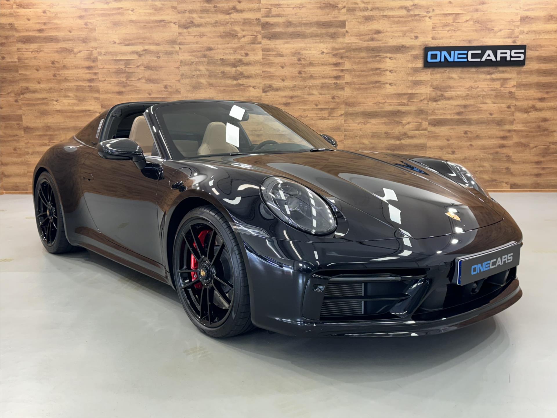 Porsche 911 CARRERA 4 GTS TARGA CHRONO