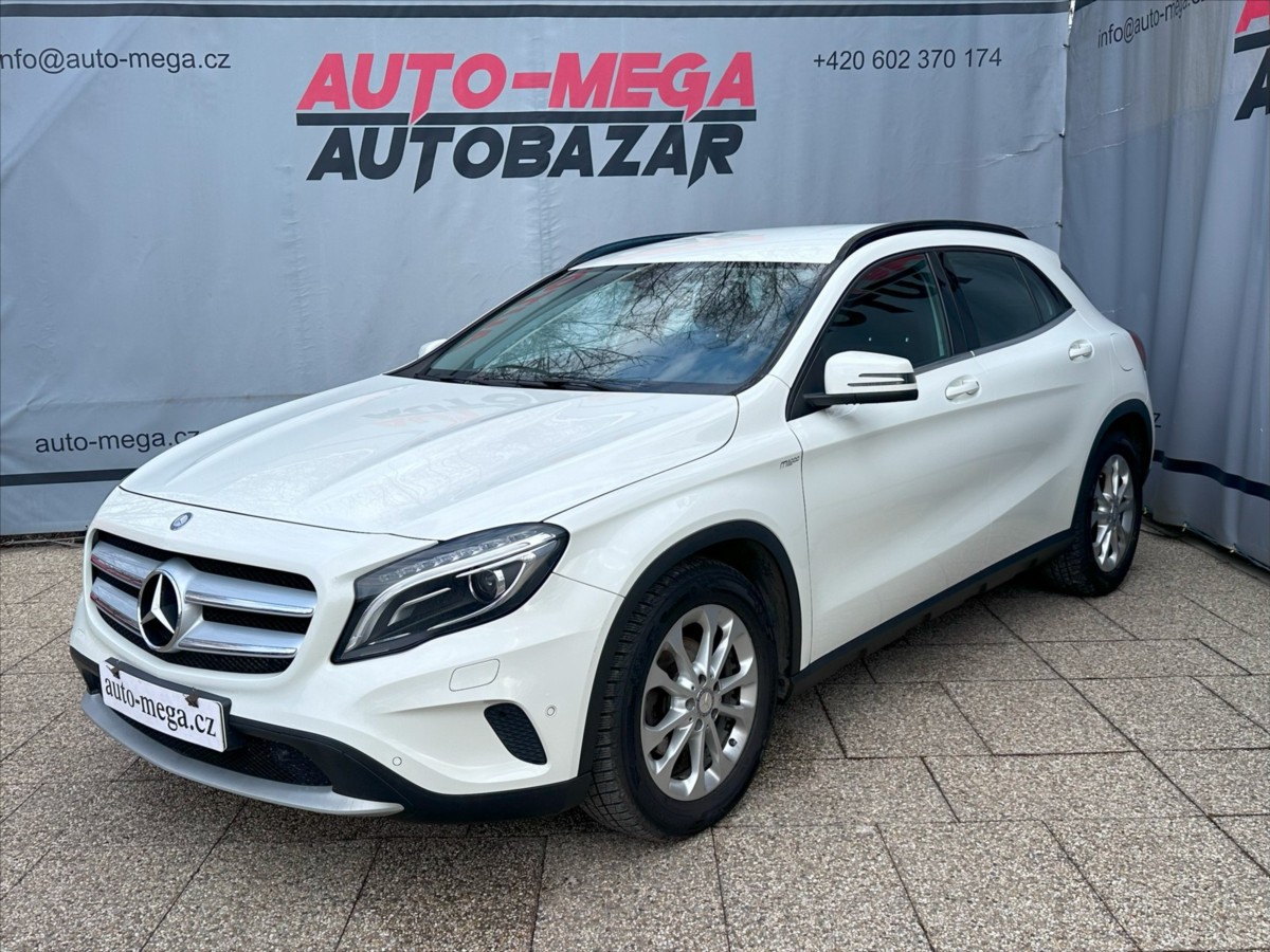 Mercedes-Benz GLA 200 D 100 KW 4Matic CZ