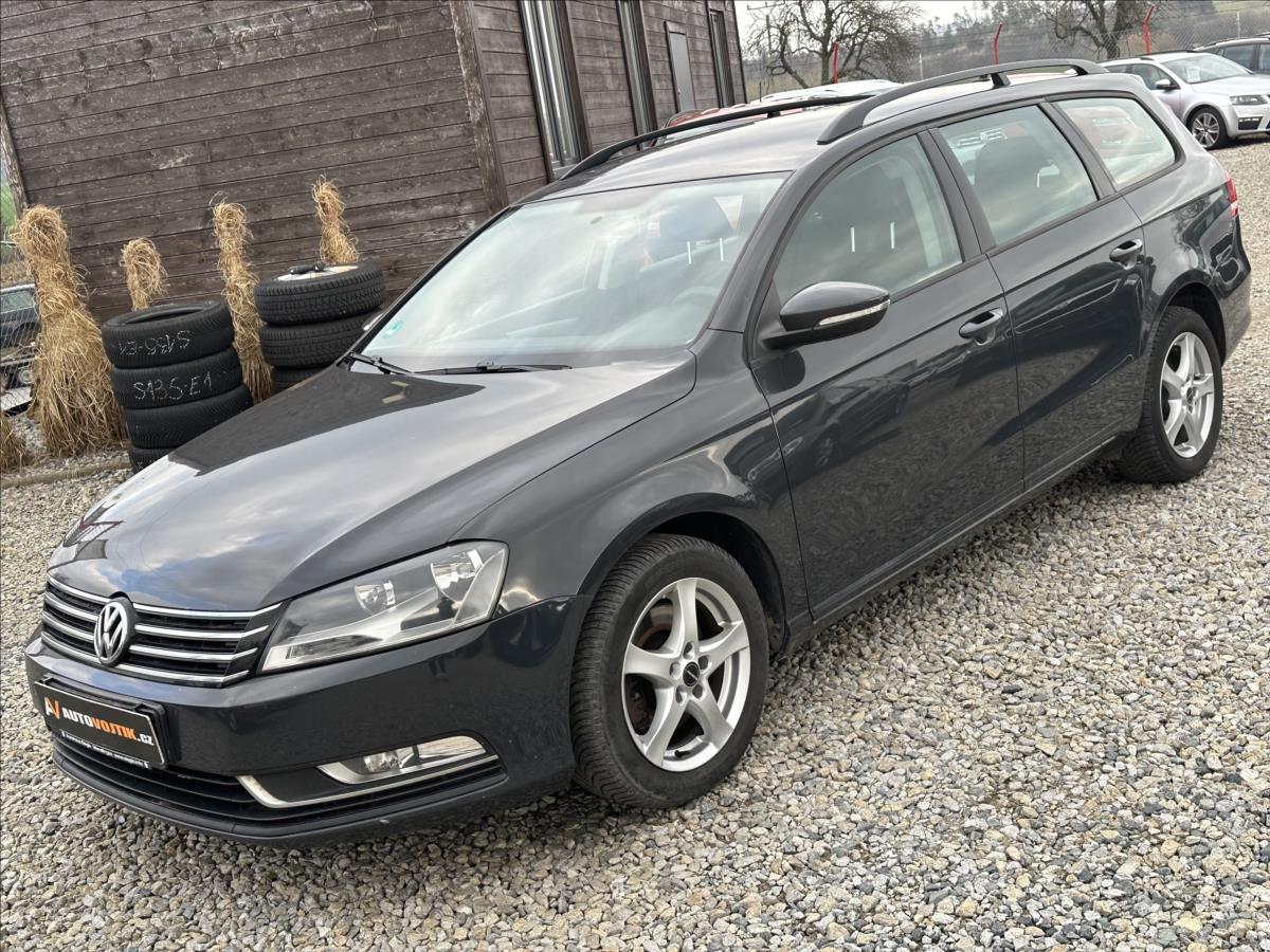 Volkswagen Passat 2,0 TDI 103kW SERVISKA