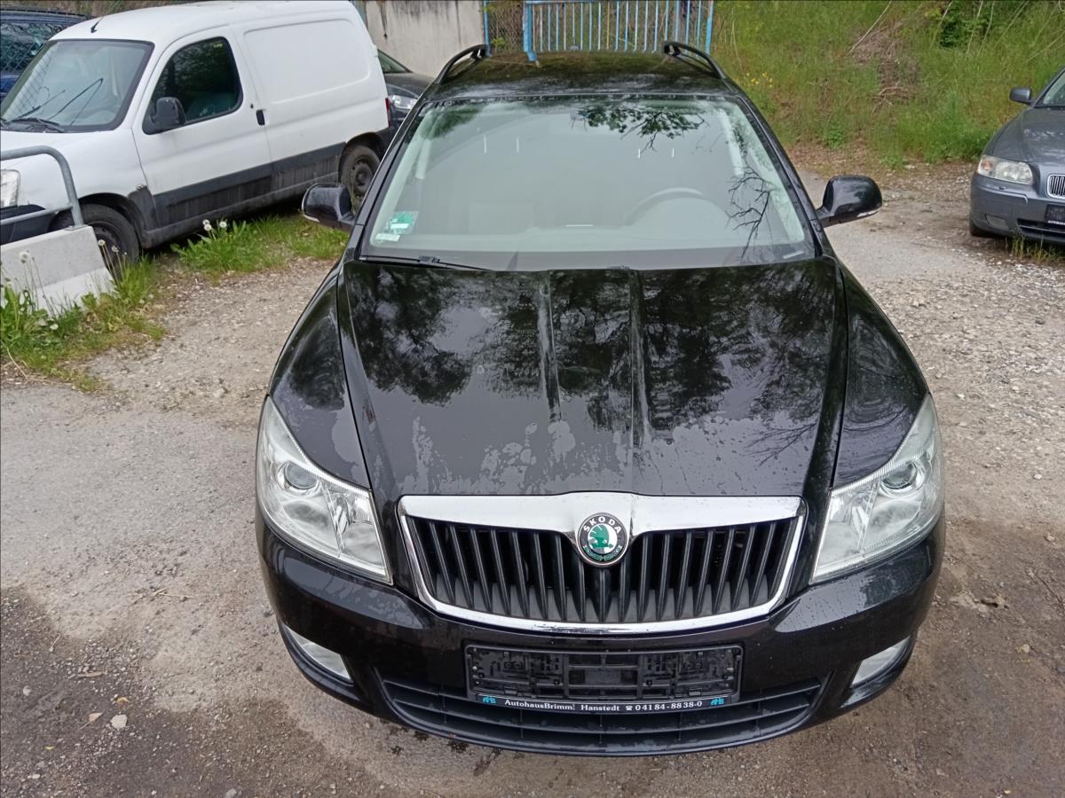 koda Octavia 2,0 TDI CR Champion Ambition Combi