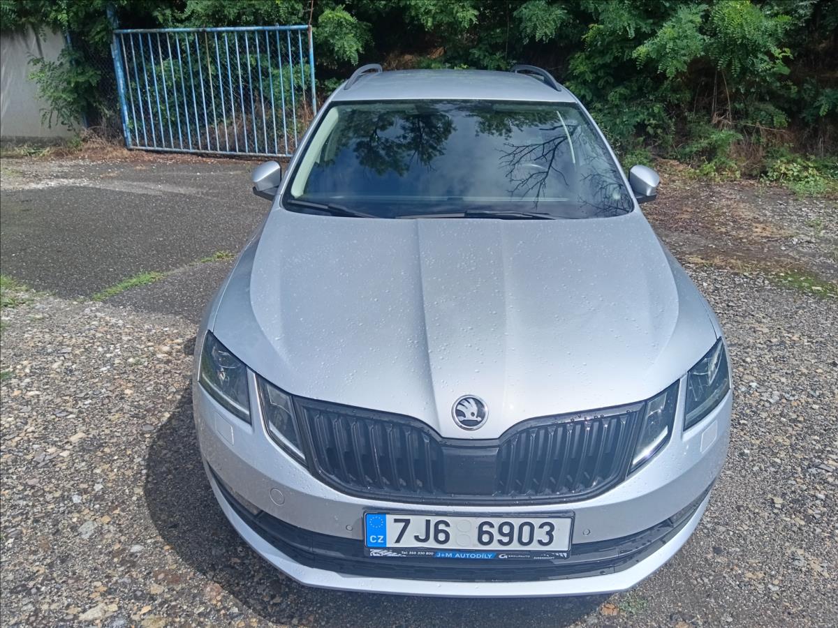 koda Octavia 2,0 TDi kombi DSG 4x4