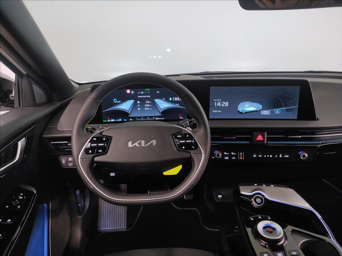 Kia EV6 0,0   GT 430 KW 4X4 SKLADEM - Obrázek 14