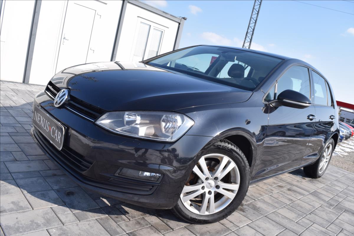 Volkswagen Golf 1,2 TSI 63KW  PERFEKTN STAV!
