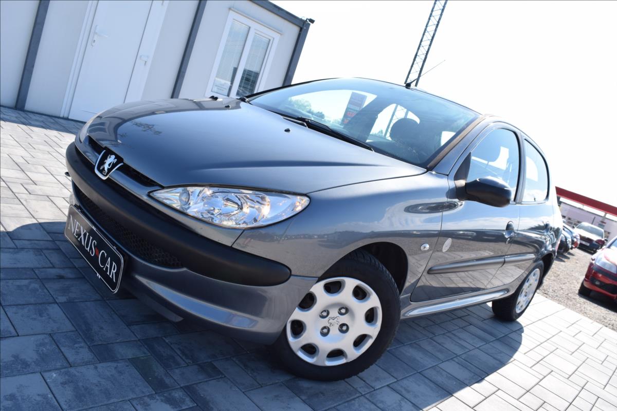 Peugeot 206 1,4 i 55 KW NZK KM  KLIMA