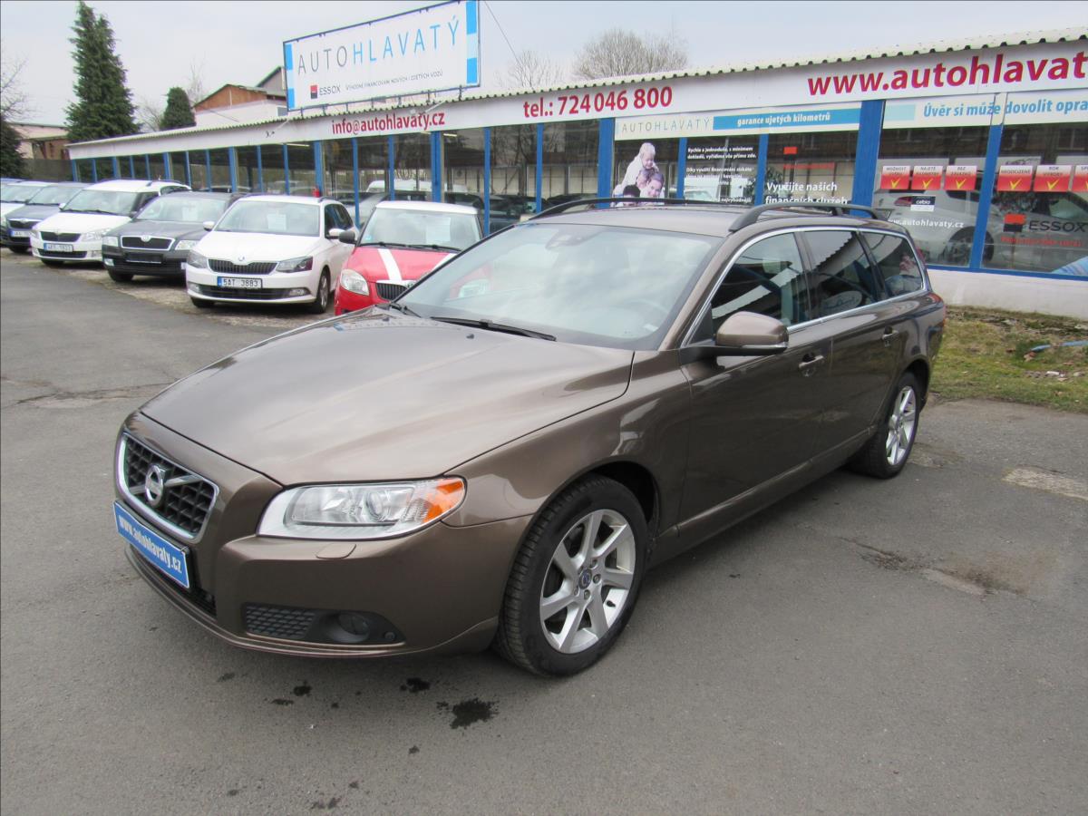 Volvo V70 2,4 D5 Momentum Auto