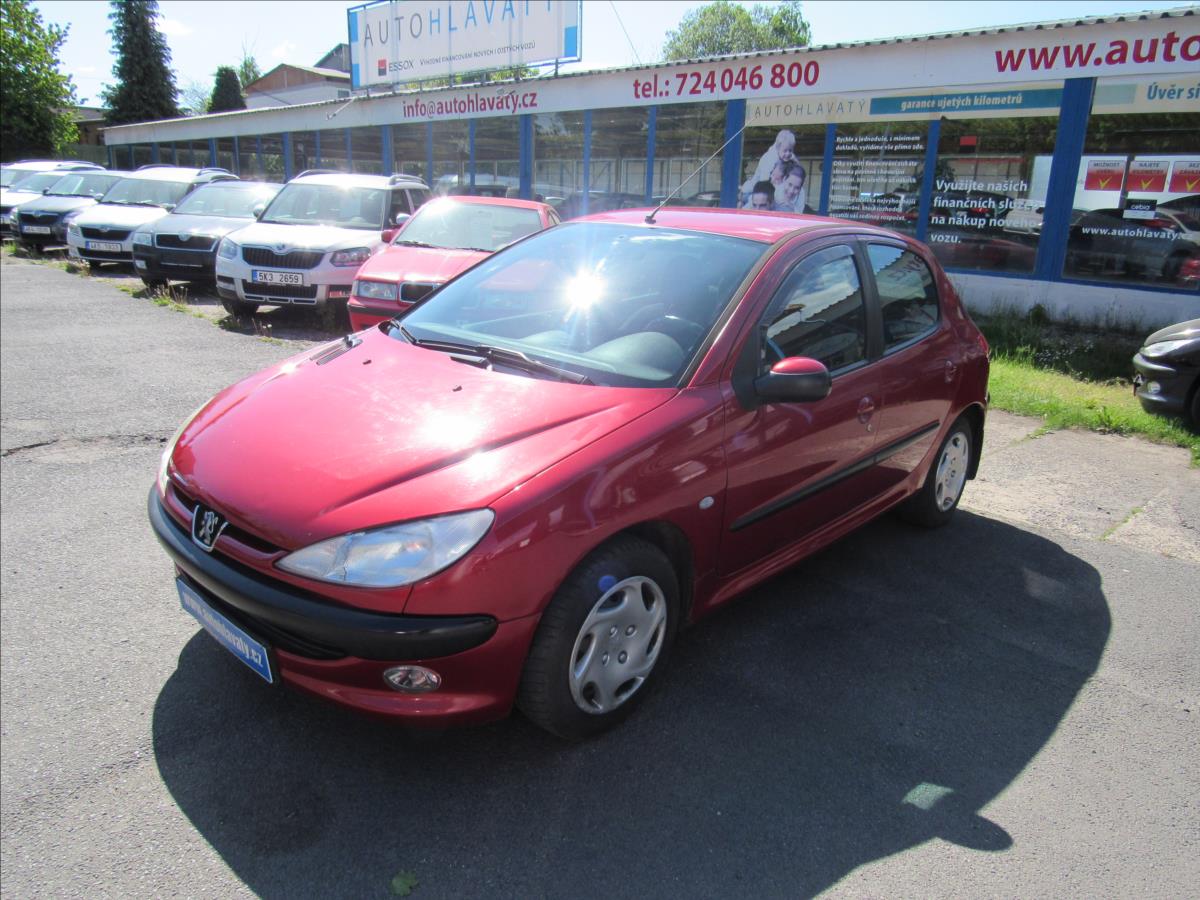 Peugeot 206 1,1 i 44KW Nov v R
