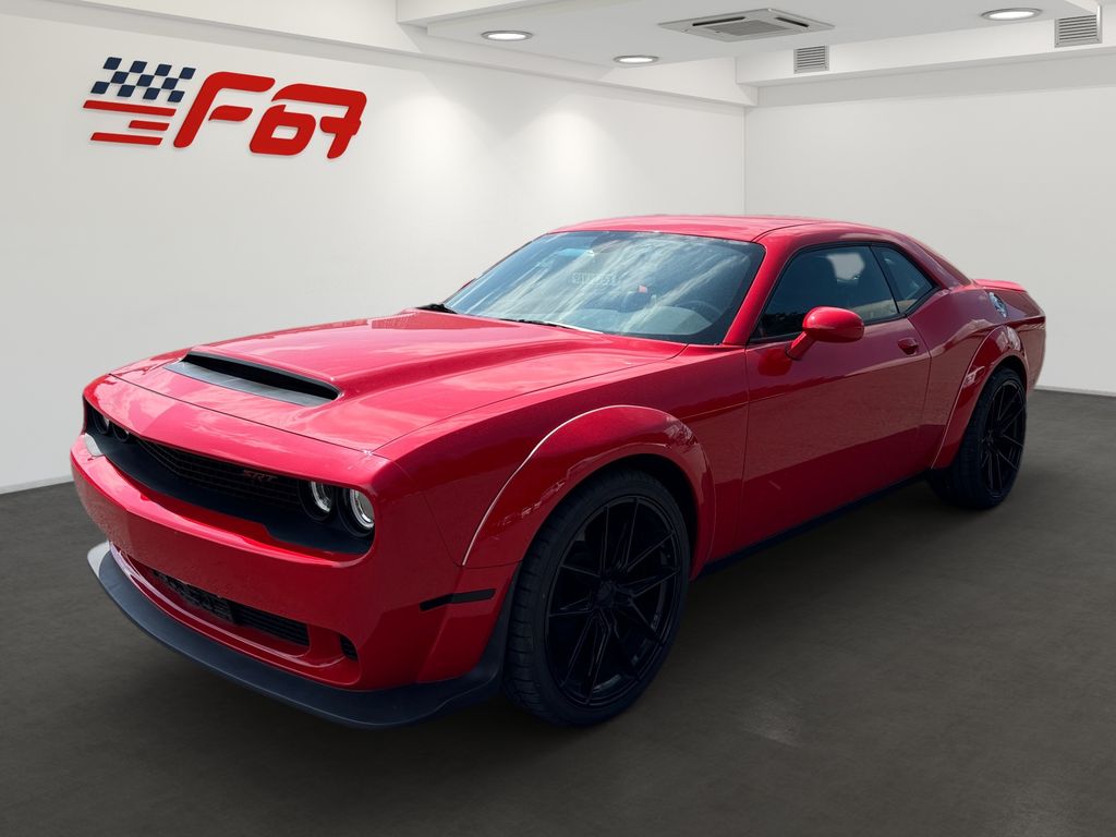 Dodge Challenger 5,7 V8 HEMI R/T, zruka od FOR